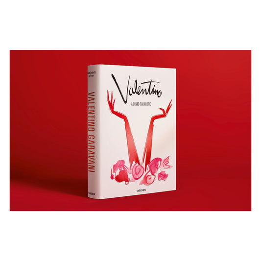 Valentino. A Grand Italian Epic (English)