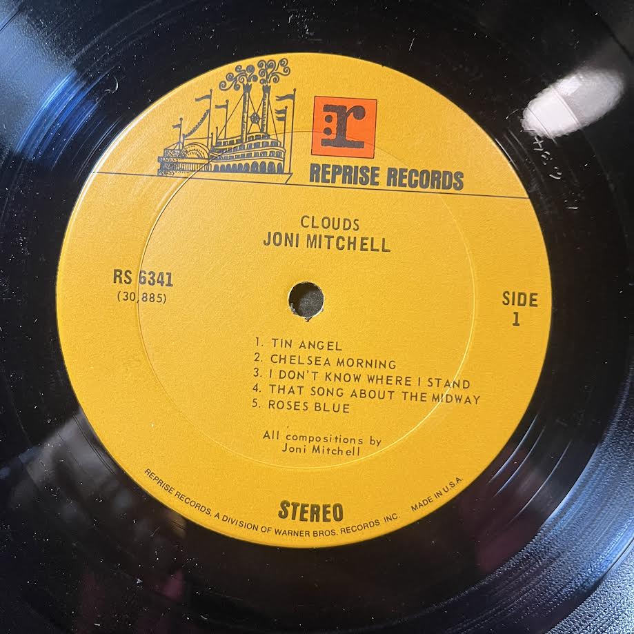 Joni Mitchell - Clouds (VINYL) | Near Mint- (NM-) Very Good Plus Plus (VG++)