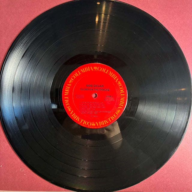 Bob Dylan - Blood On The Tracks (VINYL) | Very Good Plus (VG+) Excellent+ (EX+)