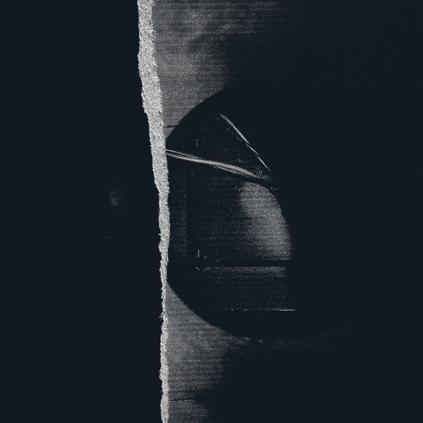 Material Interstices |