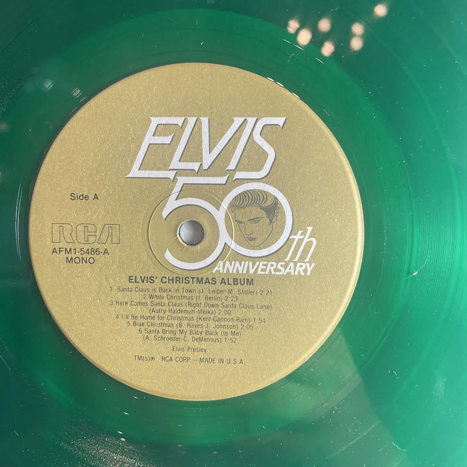 Elvis Presley - Elvis' Christmas Album (VINYL) | Very Good Plus (VG+) Excellent (EX)