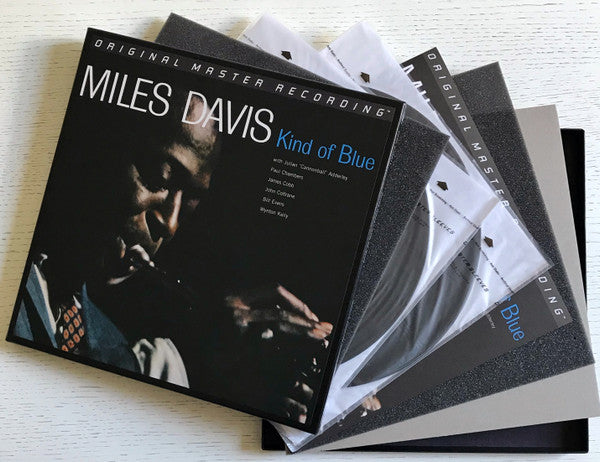 Miles Davis - Kind Of Blue (2xVINYL BOX SET / MFSL) | Near Mint- (NM-) Near Mint- (NM-)