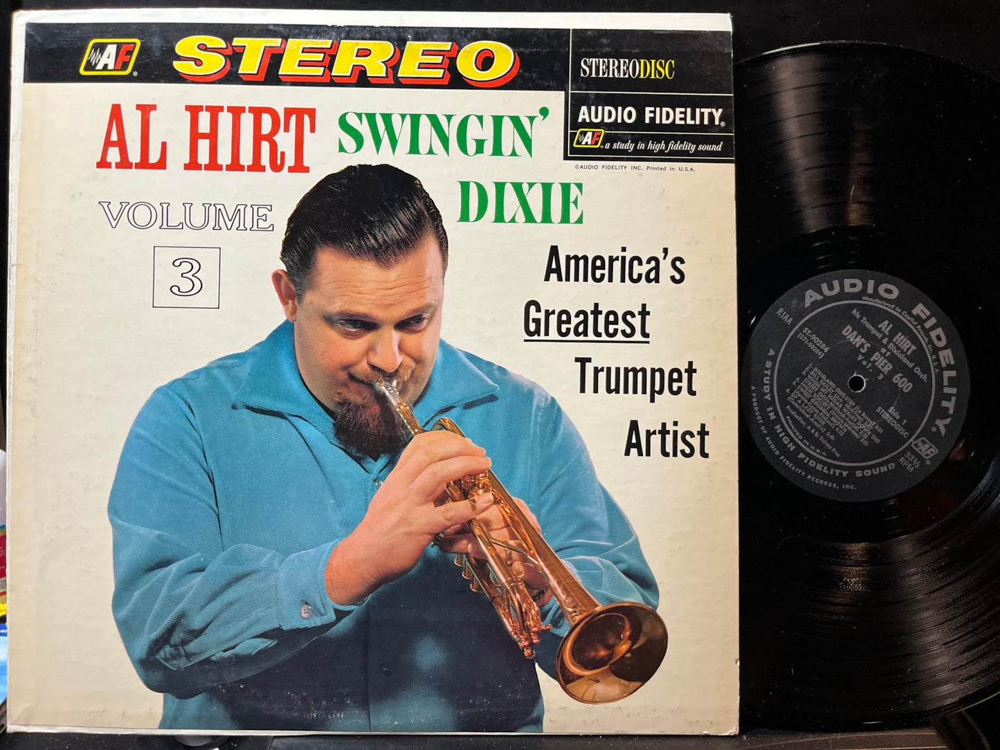 Al Hirt - Swingin' Dixie Volume 3 (VINYL) | Near Mint (NM) Near Mint (NM)