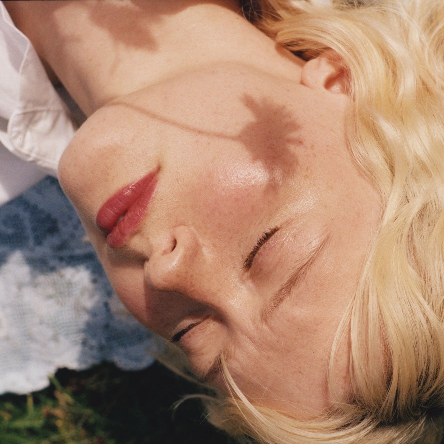 Maisie Peters - Florescence (Black 140G Ecorecord) |