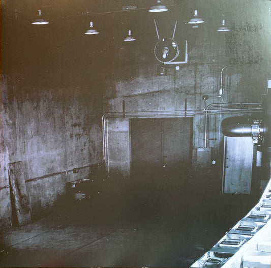 Cosmos | Mint (M) Mint (M)