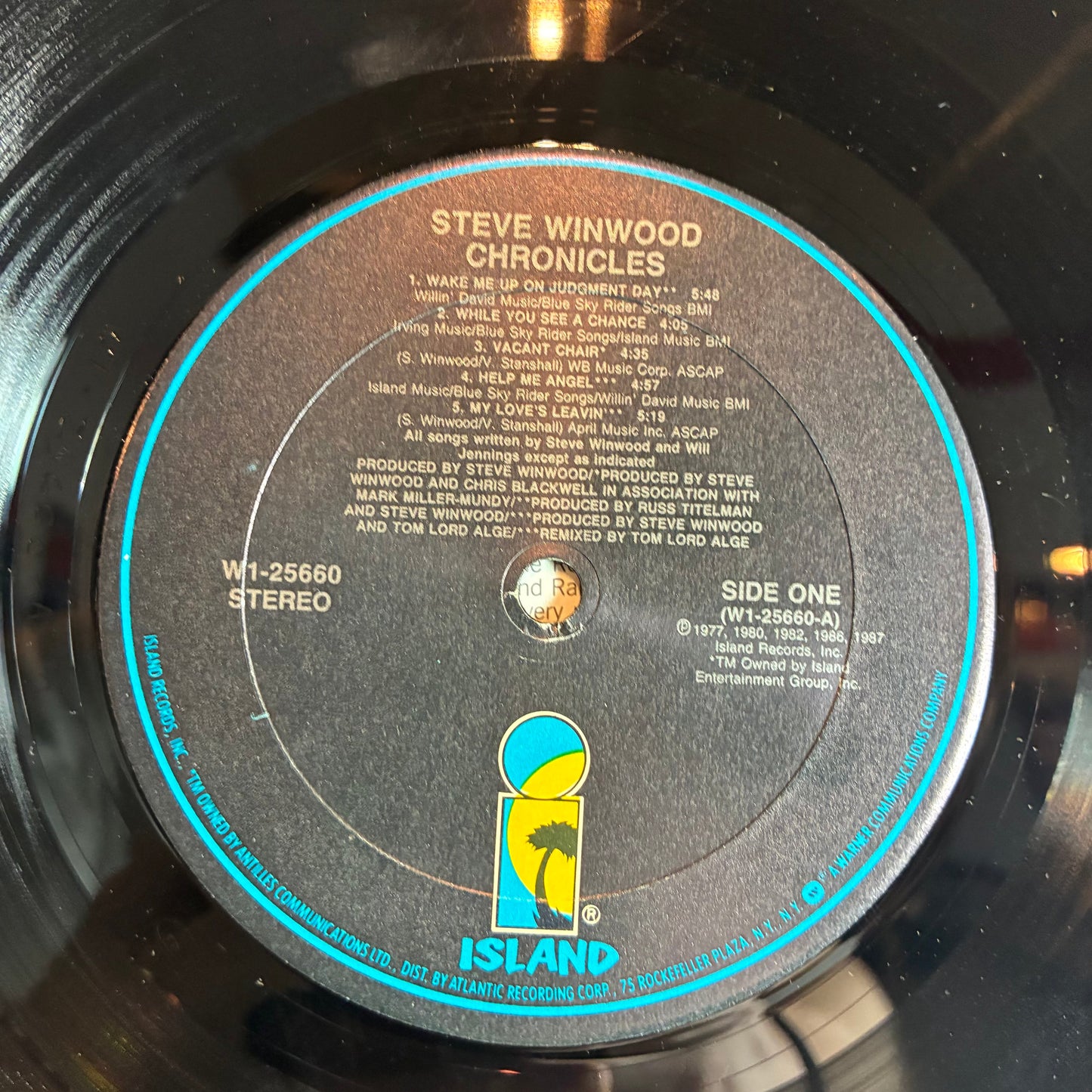 Steve Winwood - Chronicles (VINYL) | Excellent (EX) Excellent (EX)