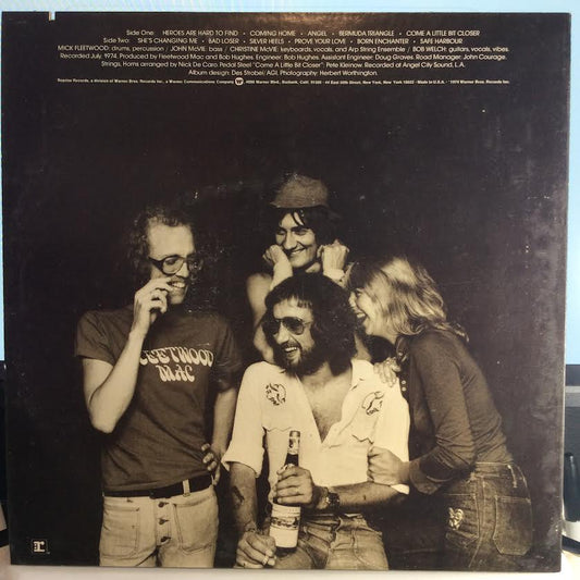 Fleetwood Mac - Heroes Are Hard To Find (VINYL) | Near Mint (NM or M-) Near Mint- (NM-)
