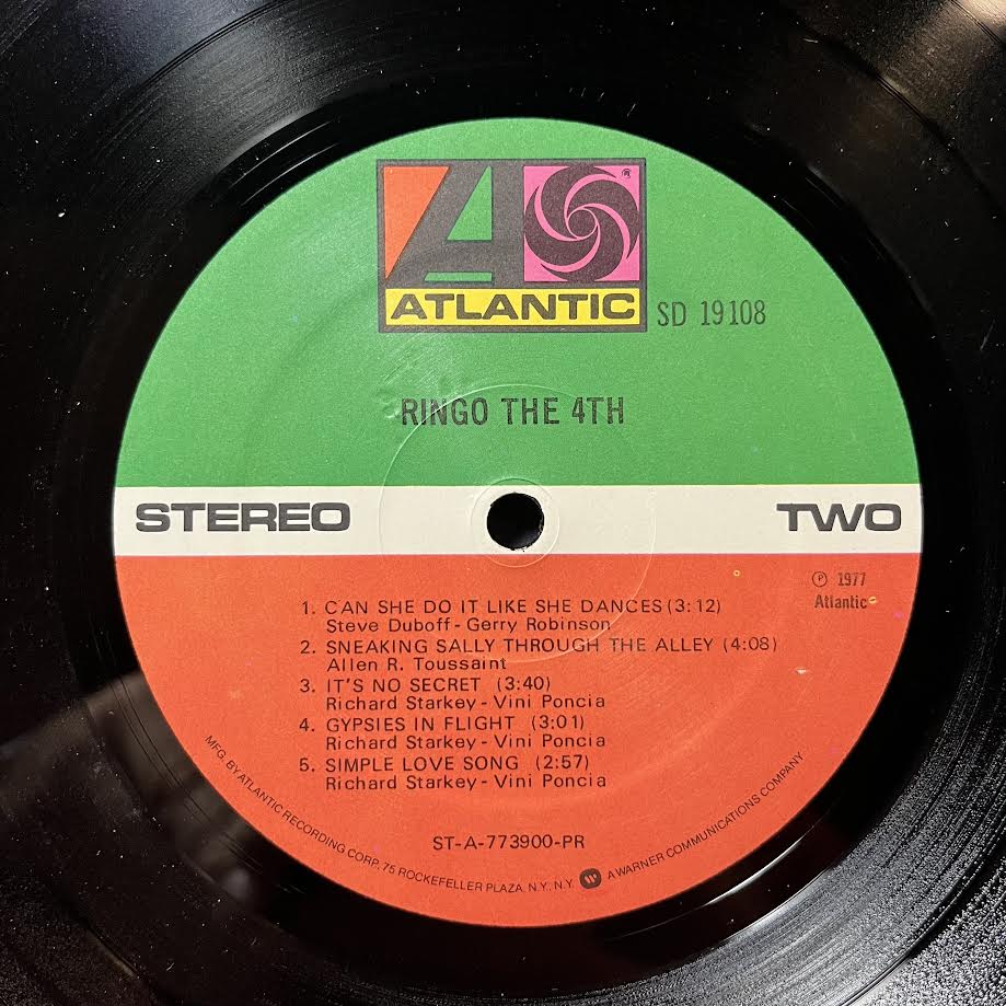 Ringo Starr - Ringo The 4th (VINYL) | Near Mint (NM) Excellent+ (EX+)