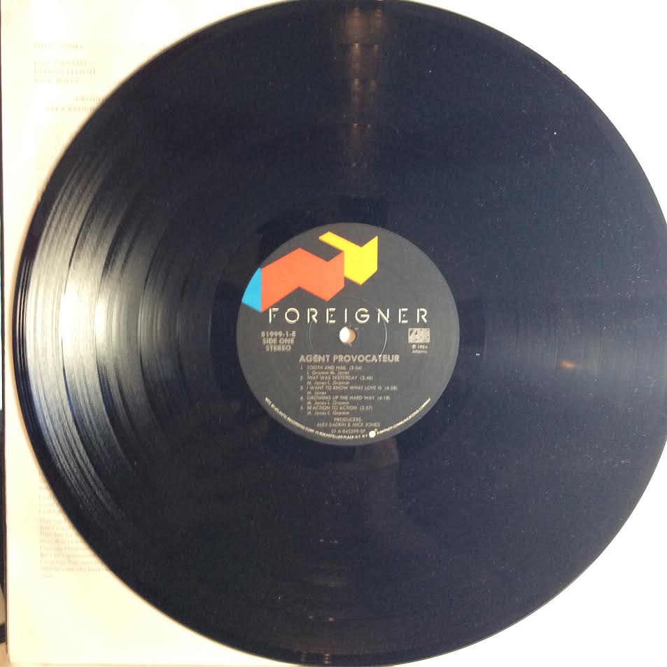 Foreigner - Agent Provocateur (VINYL) | Near Mint (NM) Near Mint (NM)