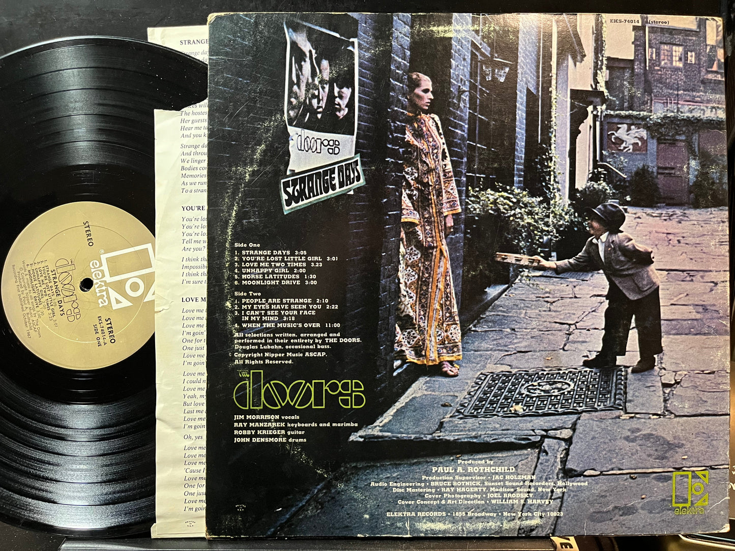 The Doors - Strange Days (VINYL) | Very Good Plus (VG+) Very Good Plus (VG+)