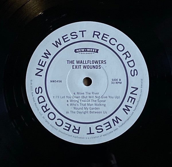 Exit Wounds | Mint (M) Mint (M)