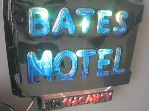 A Brief Video Tour of Psycho Donuts - Eat the Controversy!