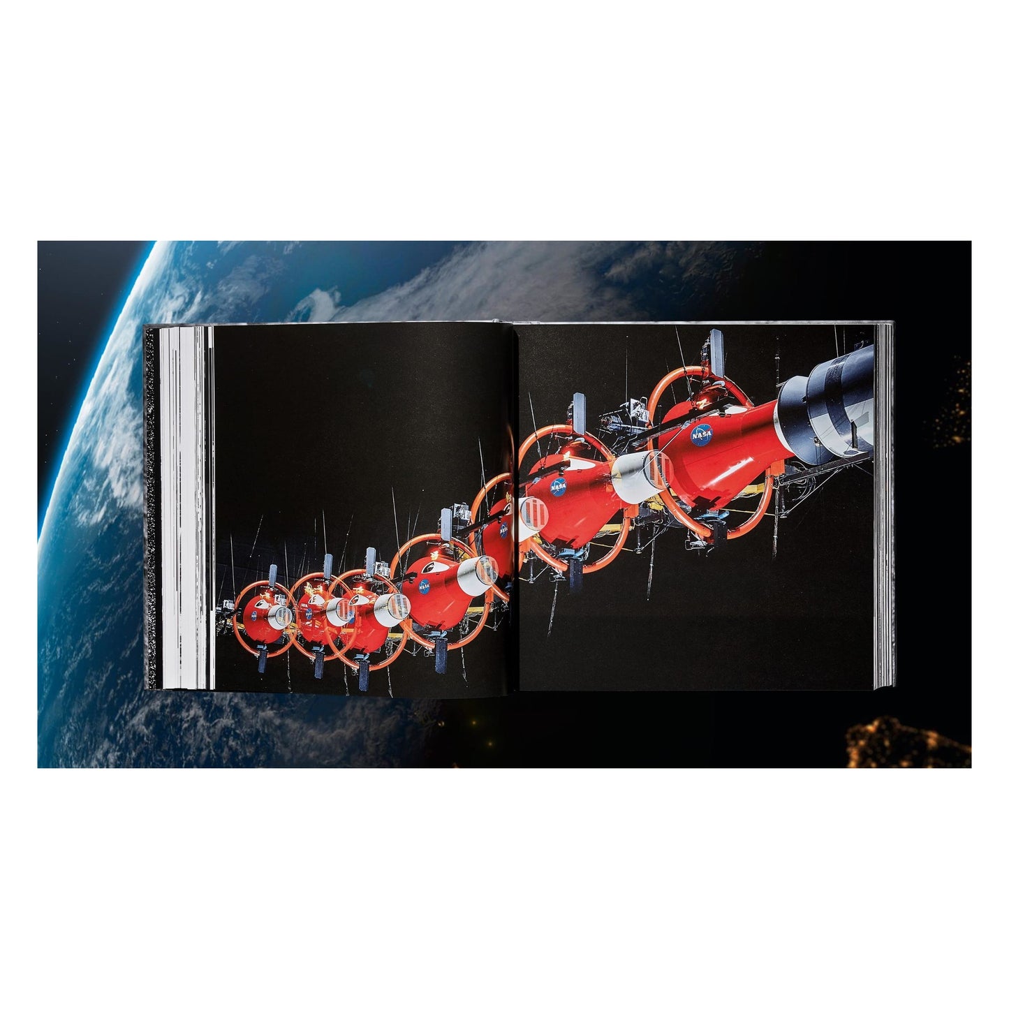 The NASA Archives. 60 Years in Space (English)