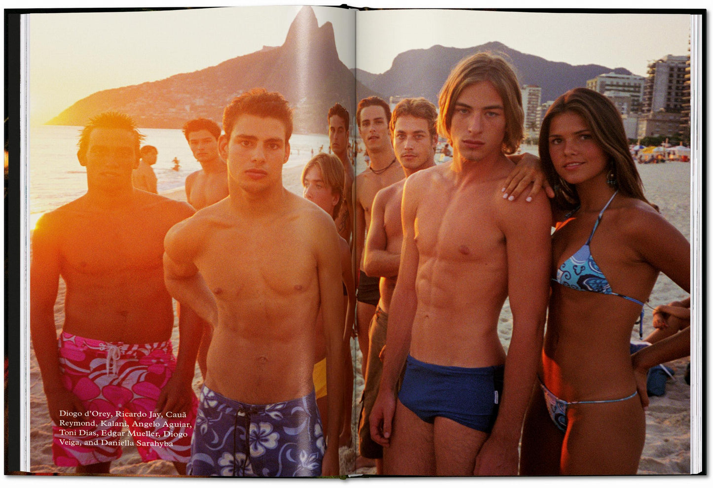 MaRIO DE JANEIRO Testino (English)