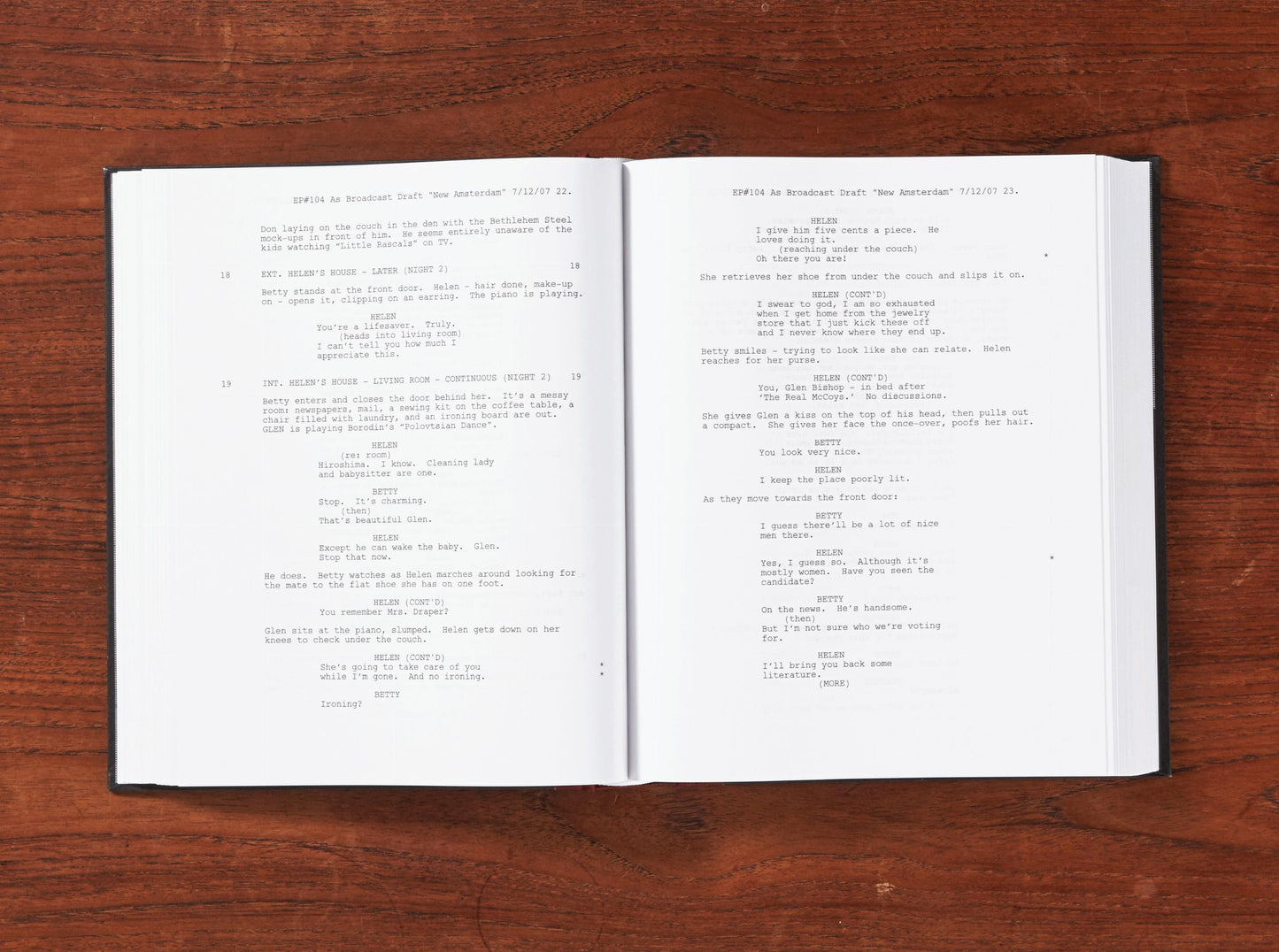 Matthew Weiner. Mad Men. 7 Vols. Script Edition  (English)