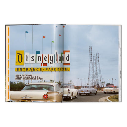 Walt Disney’s Disneyland (English)