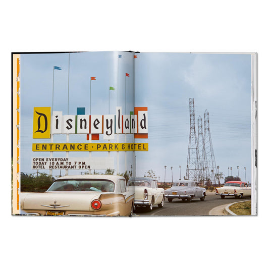Walt Disney’s Disneyland (English)