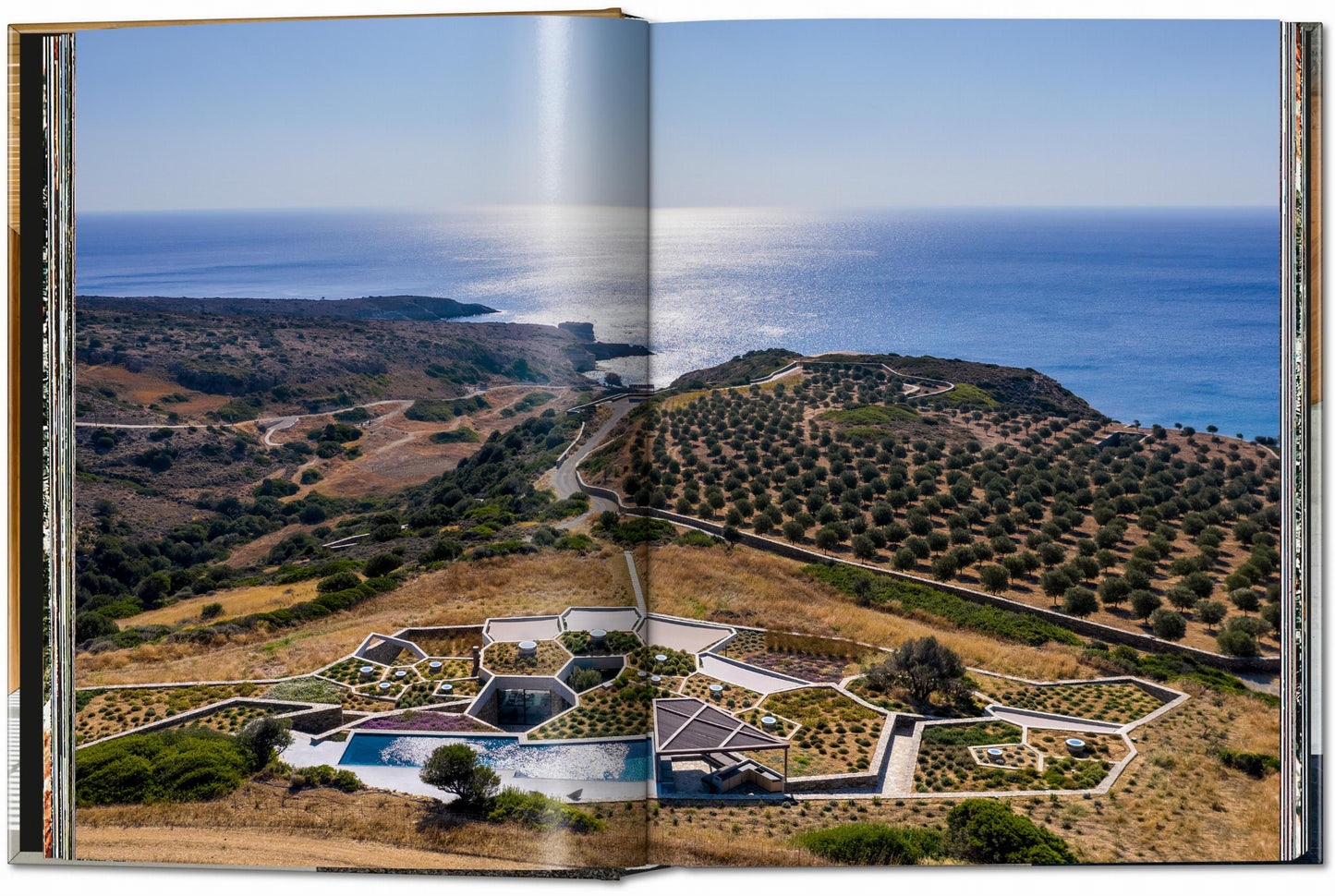 Homes For Our Time. Contemporary Houses around the World. Vol. 2. 45th Ed. (German, French, English)