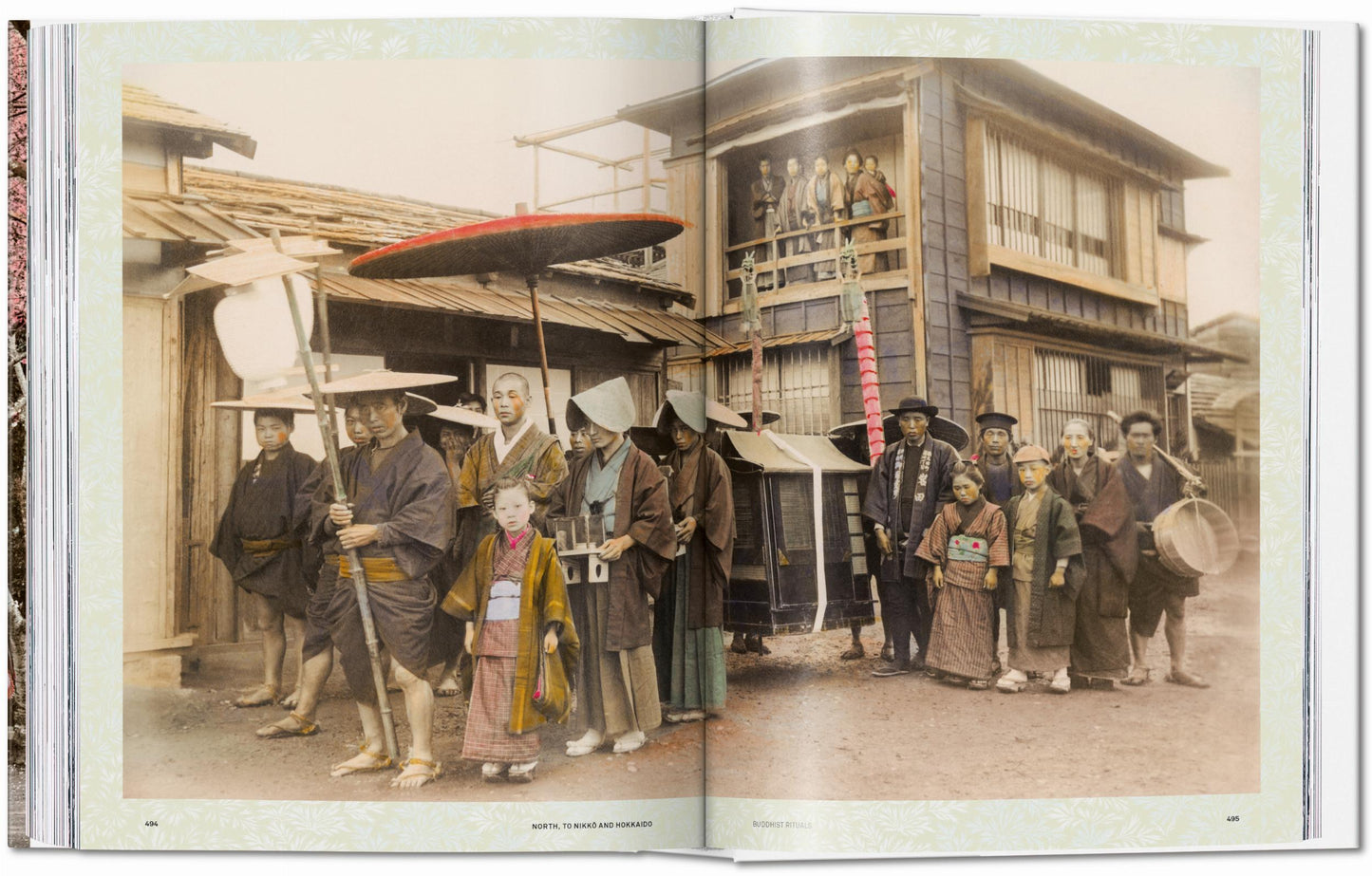 Japan 1900. A Portrait in Color (German, French, English)