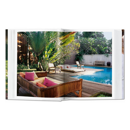 Living in Bali. 45th Ed. (German, French, English)