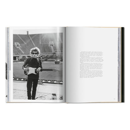 Daniel Kramer. Bob Dylan. A Year and a Day (German, French, English)