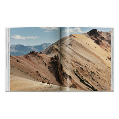 Remote Experiences. Extraordinary Travel Adventures from North to South (English)