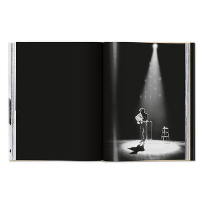 Daniel Kramer. Bob Dylan. A Year and a Day (German, French, English)