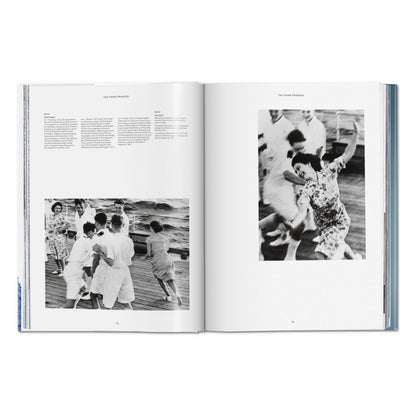 Her Majesty. A Photographic History 1926–2022 (German, French, English)