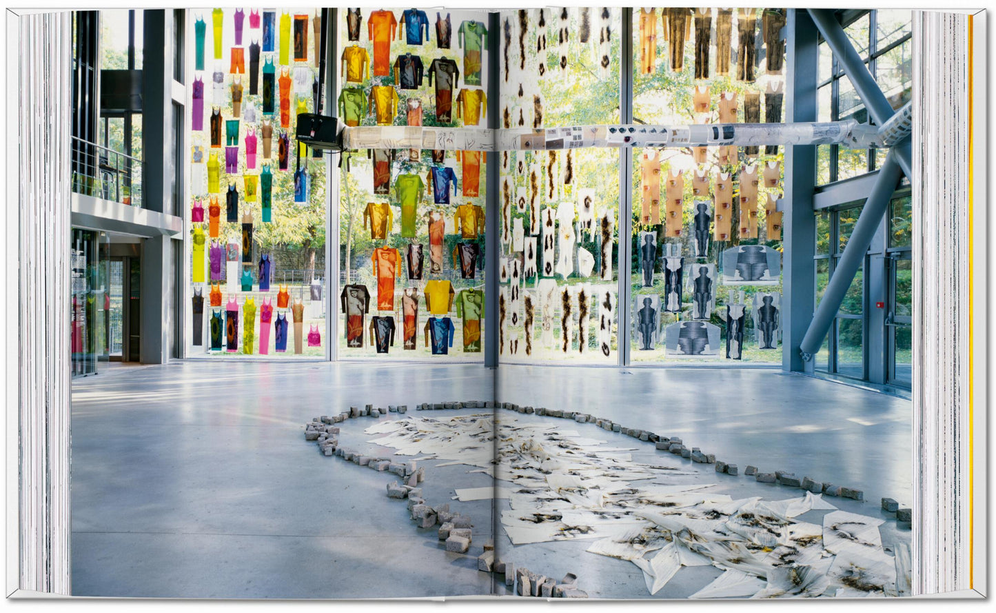 Issey Miyake. 45th Ed. (English)