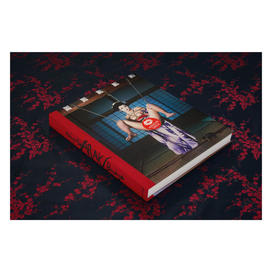 Araki. Bondage (English)