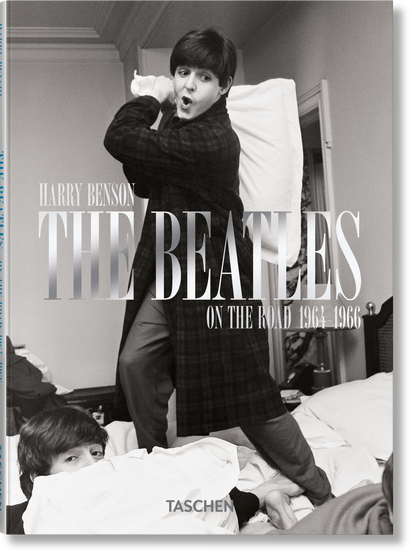 Harry Benson. The Beatles (English)