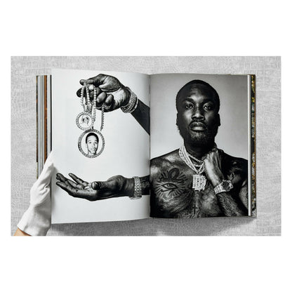 Ice Cold. A Hip-Hop Jewelry History (German, French, English)