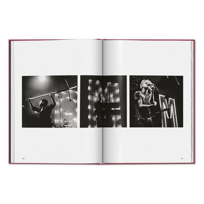 Depeche Mode by Anton Corbijn (English)