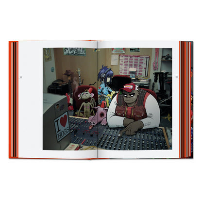 Jamie Hewlett. 45th Ed. (German, French, English)
