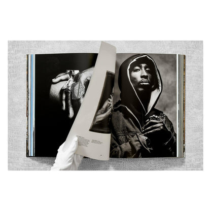 Ice Cold. A Hip-Hop Jewelry History (German, French, English)