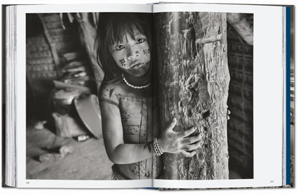 Sebastião Salgado. Amazônia. 45th Ed. (English)