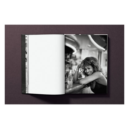 Tina Turner by Peter Lindbergh (German, French, English)