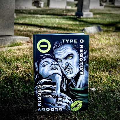 Type O Negative: Bloody Kisses 30 - Repulsion Artifact Edition
