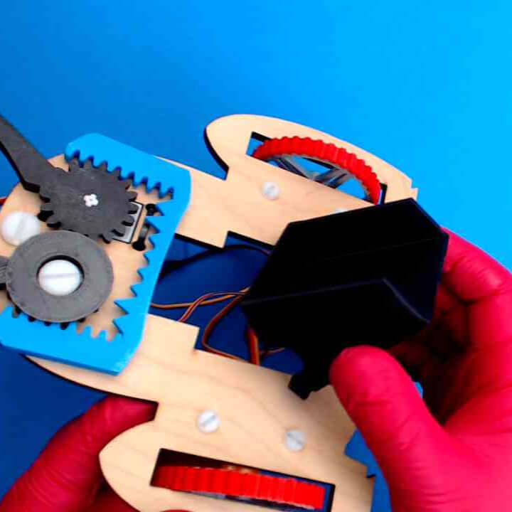 Very Useful Monsters Robotic Workshop Kit
