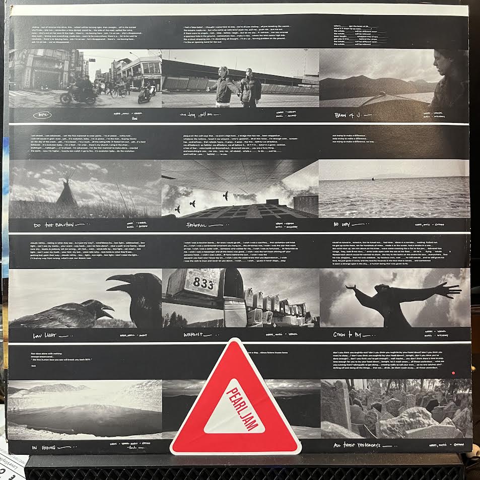 Pearl Jam - Yield (VINYL) | Near Mint (NM) Excellent (EX)