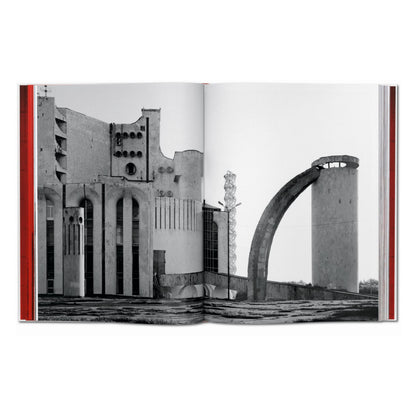Frédéric Chaubin. CCCP. Cosmic Communist Constructions Photographed (German, French, English)