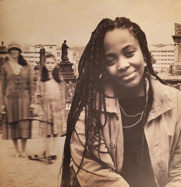 A Bit Of Previous | Mint (M) Mint (M)