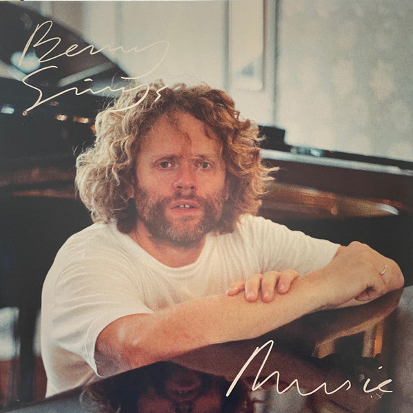 Music | Mint (M) Mint (M)