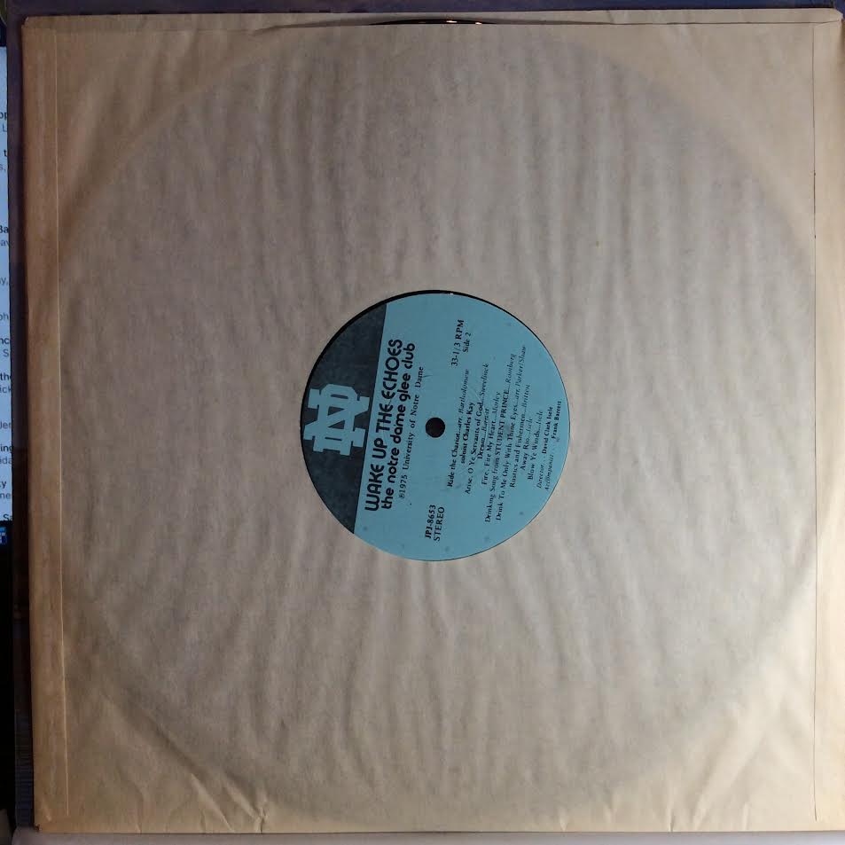 The Notre Dame Glee Club - Wake Up The Echoes! (VINYL) | Near Mint (NM) Near Mint (NM)