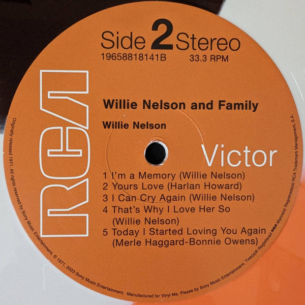 Willie Nelson & Family | Mint (M) Mint (M)