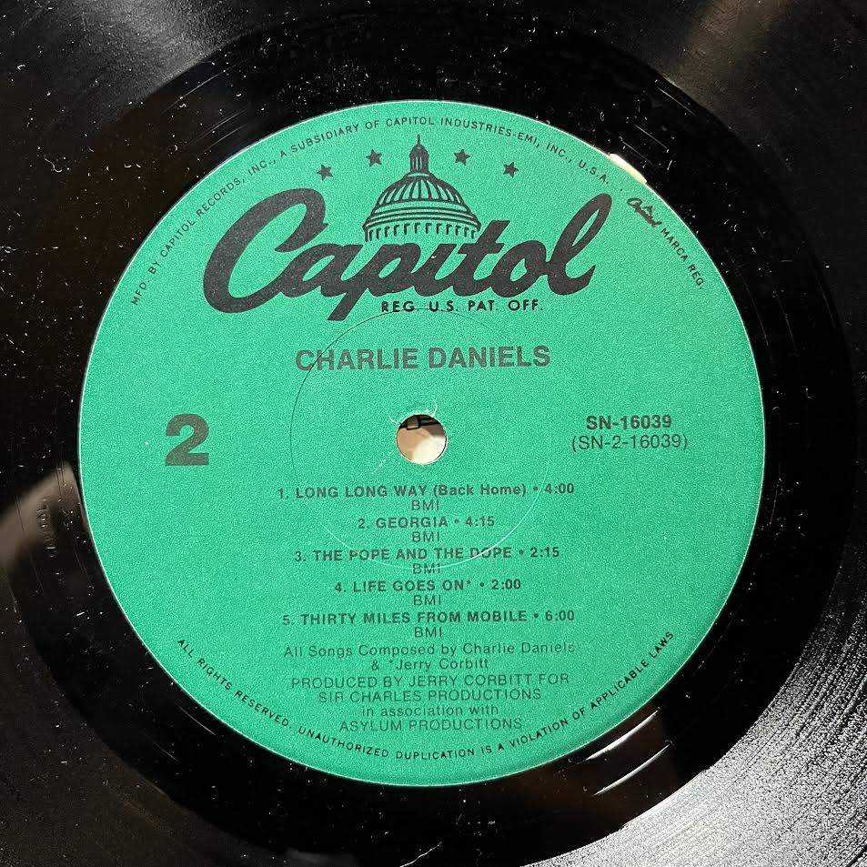 Charlie Daniels - Charlie Daniels (VINYL) | Near Mint (NM or M-) Excellent+ (EX+)
