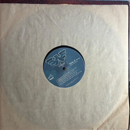 Waylon Jennings - Greatest Hits (VINYL) | Very Good Plus (VG+) Very Good Plus (VG+)