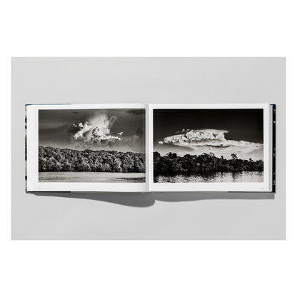 Sebastião Salgado. Amazônia (English)