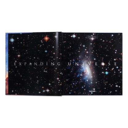 Expanding Universe. The Hubble Space Telescope (German, French, English)