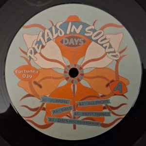 Petals In Sound - Days (VINYL) |